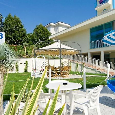 Hotel Bolivar Lido di Jesolo Luaran gambar