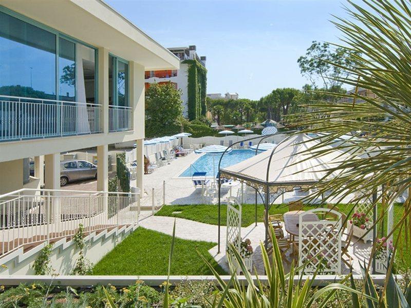 Hotel Bolivar Lido di Jesolo Luaran gambar