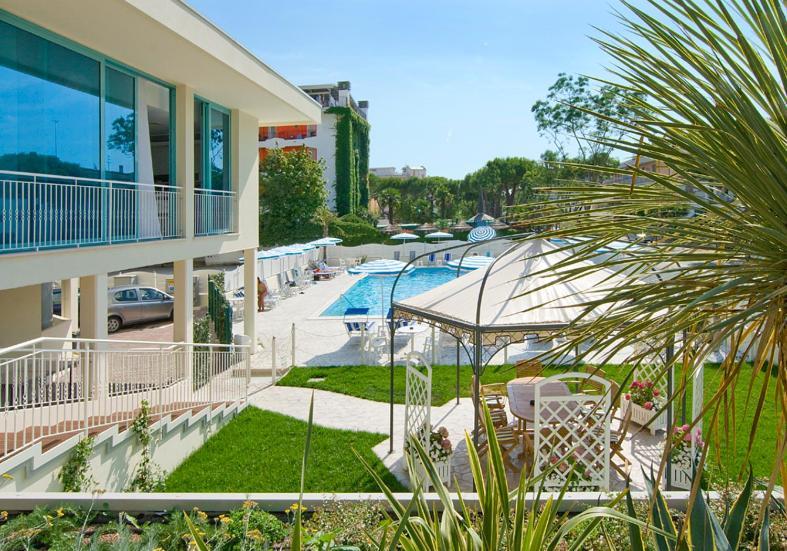Hotel Bolivar Lido di Jesolo Luaran gambar